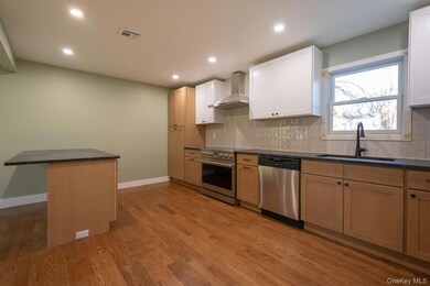 7 Howard Dr, Coram, NY 11727 - photo 5