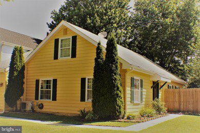 39 Hamilton St, Swedesboro, NJ 08085 - photo 2