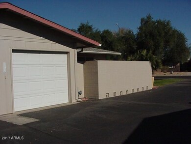 11111 W Desert Butte Dr, Sun City, AZ 85351 - photo 6