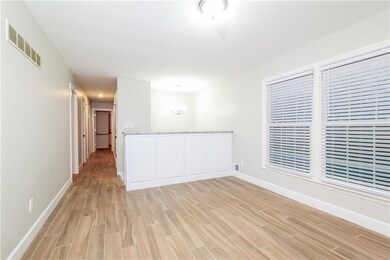 509 S Adams St, Raymore, MO 64083 - photo 4