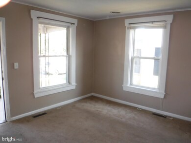 696 Cleveland Ave, Chambersburg, PA 17201 - photo 6