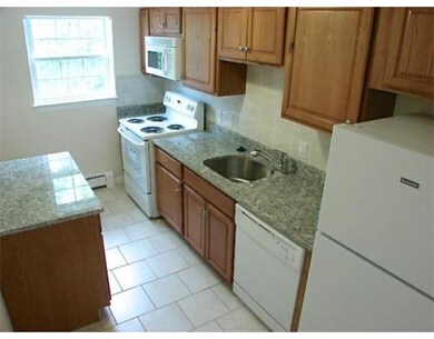 48 Lake Ave unit Hellenic 11, Woburn, MA 01801 - photo 4