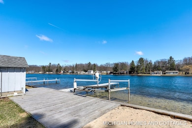 62-web-or-mls-1717-arbor-rd