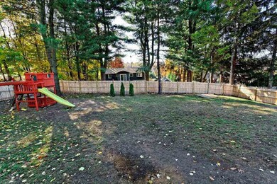 30 N Colonial Heights, Troy, NY 12180 - photo 3