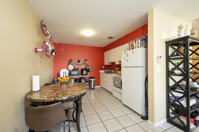 3201FlaglerAve610-7926 (9 of 23)