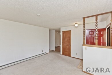 Light & Bright Living Room