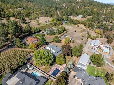 1916 Old Military Rd, Central Point, OR 97502 - photo 4