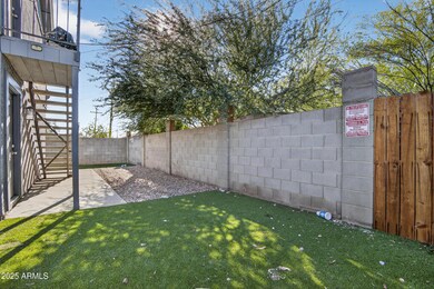 1110 N 10th St unit 2, Phoenix, AZ 85006 - photo 3