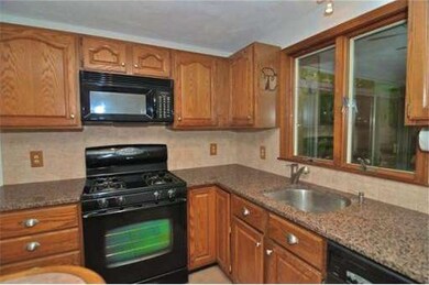 49 Main St, Medway, MA 02053 - photo 7