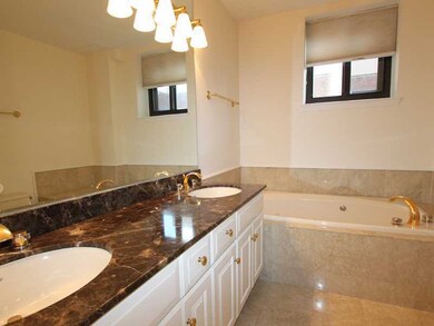 11 Lafayette Ct unit 3D, Greenwich, CT 06830 - photo 5