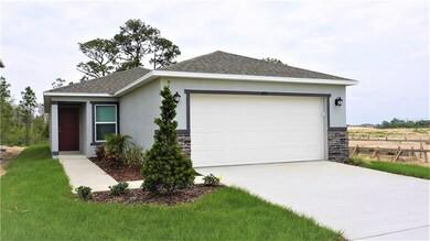 Conservation lot with no backyard neighbors