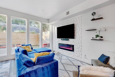 5006 Golden Forest Dr, Houston, TX 77091 - photo 6