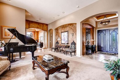3677 E Villa Cassandra Way-large-008-3-L