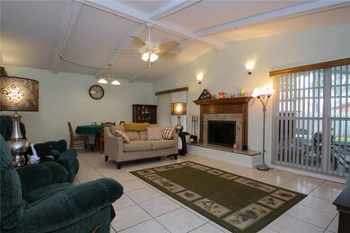 7005 Gateway Ct, Tampa, FL 33615 - photo 4