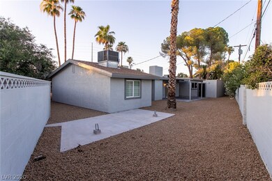 3334 Seminole Cir, Las Vegas, NV 89169 - photo 5