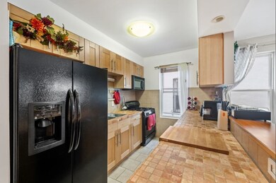 61-85 Grove St, Flushing, NY 11385 - photo 3