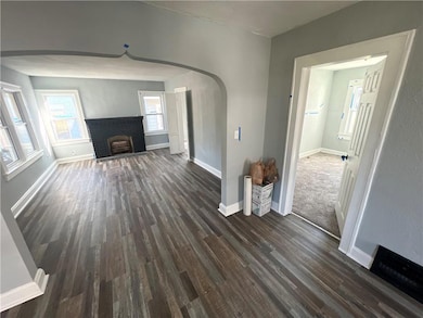 2215 E Meyer Blvd, Kansas City, MO 64132 - photo 2