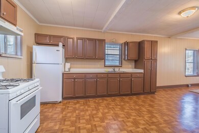 204ForrestInterior-5
