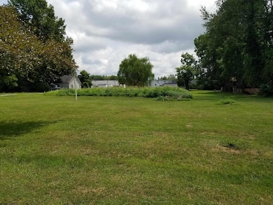 8 Lightburn St, Buckhannon, WV 26201 - photo 2