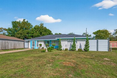 515 E Janisch Rd, Houston, TX 77022 - photo 6