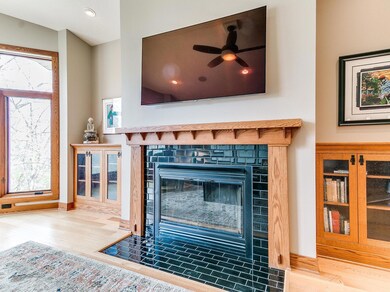 109-web-or-mls-4927 Westbend Dr-110