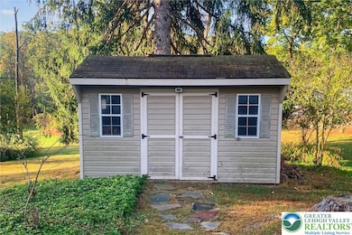 2304 Black River Rd, Bethlehem, PA 18015 - photo 4