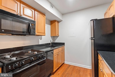 11611 Vantage Hill Rd unit 1A, Reston, VA 20190 - photo 7