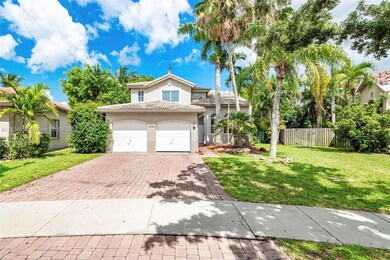 315 W Cypress Cove Cir, Davie, FL 33325 - photo 2