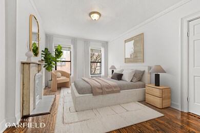 121 E 61st St unit UPPR TRPLX, New York, NY 10065 - photo 7