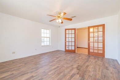 193 Hidden Meadow Ct, Rhome, TX 76078 - photo 7