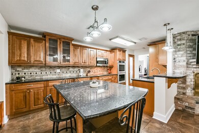 6907 Woodfern Dr, Houston, TX 77040 - photo 5