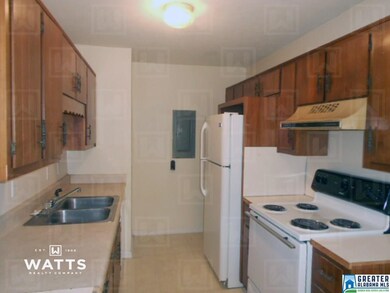 546 Wonder Ln, Irondale, AL 35210 - photo 4