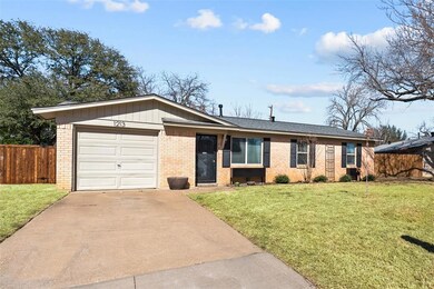 1213 Olen Ln, Bedford, TX 76022 - photo 2