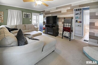 6012 W Farmington Rd, Peoria, IL 61604 - photo 4