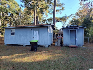118 S Hammett Ave, Sylacauga, AL 35150 - photo 5