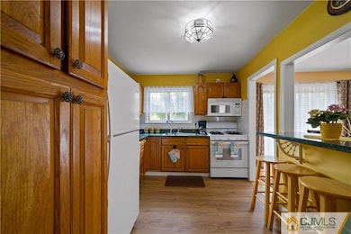 53 Mercer St, South River, NJ 08882 - photo 5