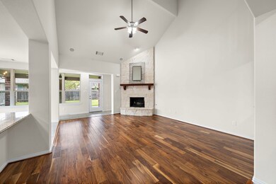 26102 W Lovegrass Ln, Spring, TX 77386 - photo 7