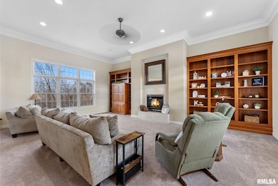 2916 E 45th Ct, Davenport, IA 52807 - photo 5