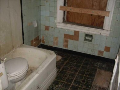 Full Bath.