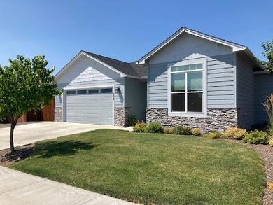 1037 Arrowhead Trail - Pic 2
