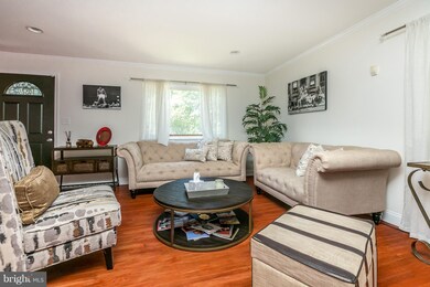 6818 Yataruba Dr, Gwynn Oak, MD 21207 - photo 3