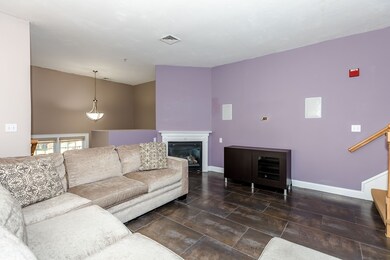 9 Knotts St, Hudson, MA 01749 - photo 3