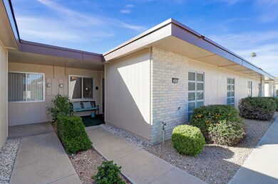 14019 N Palm Ridge Dr W, Sun City, AZ 85351 - photo 2