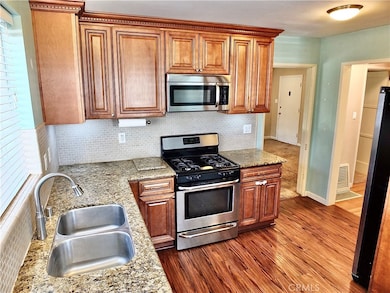 2024 San Anseline Ave, Long Beach, CA 90815 - photo 4