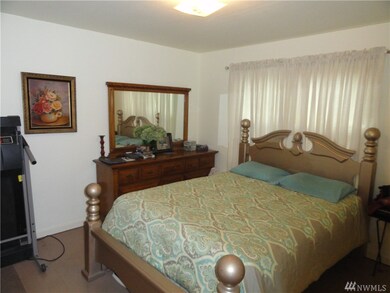 305 Cherry Rd, Winlock, WA 98596 - photo 4