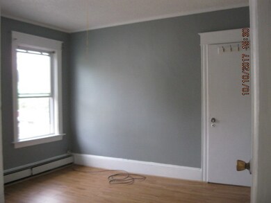 87 Detroit Ave, Providence, RI 02907 - photo 4