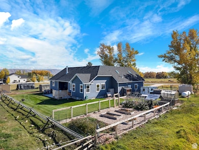 190 W 3rd N, Bloomington, ID 83223 - photo 4