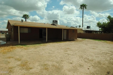 3136 N 81st Ave, Phoenix, AZ 85033 - photo 2