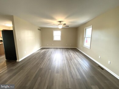 128 Tracy Cir, Laurel, DE 19956 - photo 3