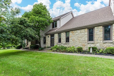 636 Farler Dr unit B, Columbus, OH 43213 - photo 2